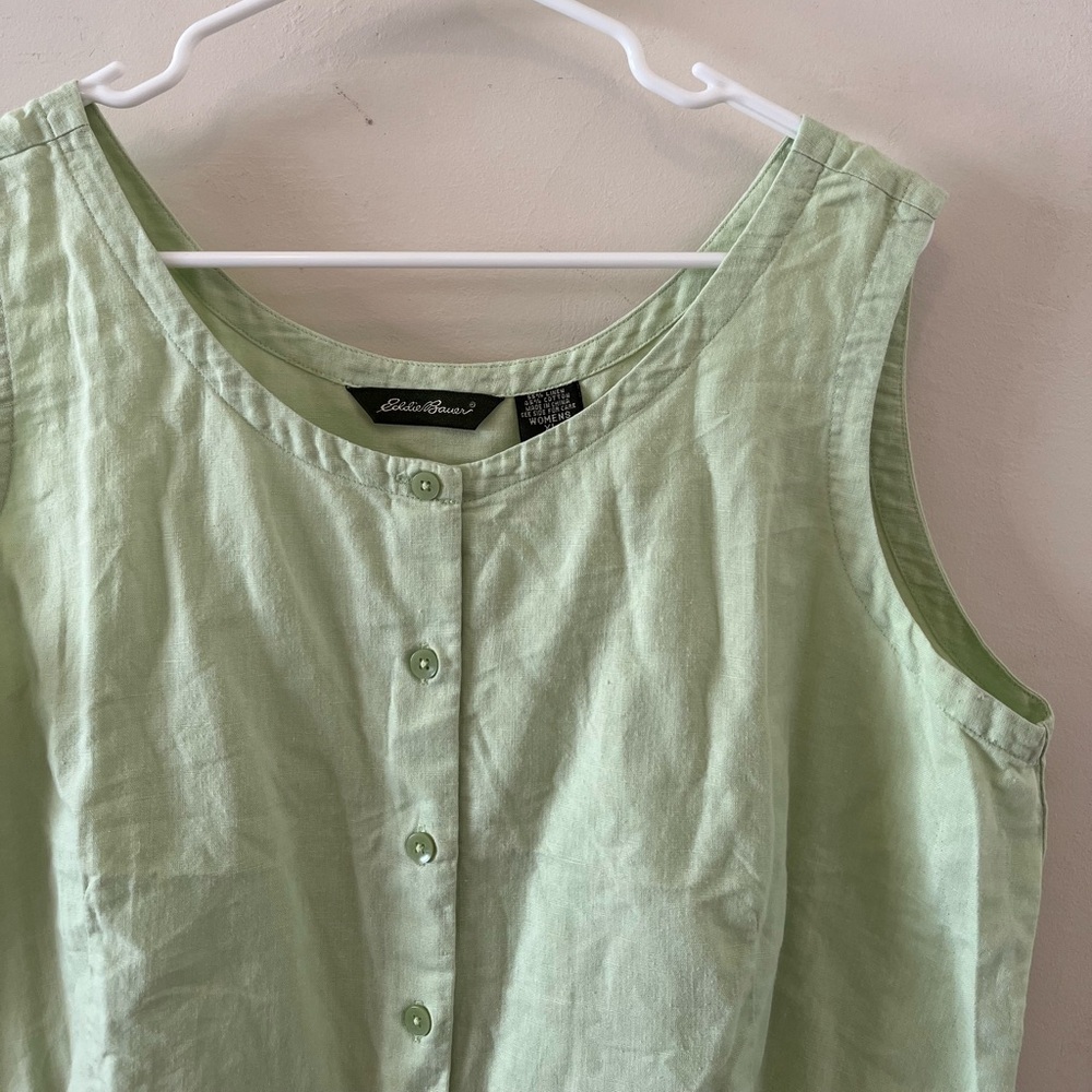Eddie Bauer | pastel green vest buttons linen